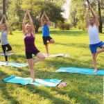 Eltville bietet im Juni vier kostenlose Yogaeinheiten im Stadtpark an