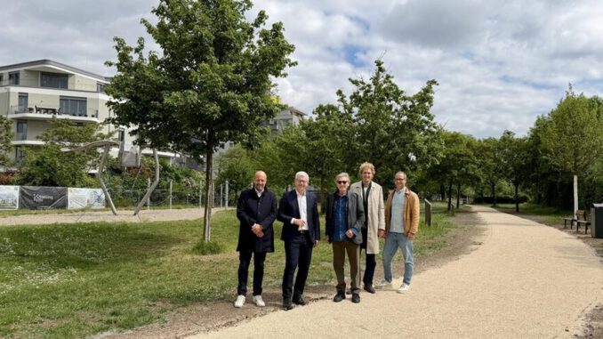 Kastel: Neue Fuß und Radwege verbinden Helling Höfe direkt mit dem Rheinufer