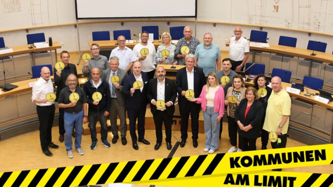 Kommunale Kassen in der Krise: Städte und Gemeinden verlangen finanziellen Ausgleich Kommunale Kassen in der Krise: Städte und Gemeinden verlangen finanziellen Ausgleich