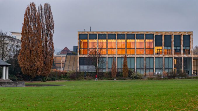 Kulturprogramm in Wiesbaden: Kurhaus und RMCC mit dichtem Veranstaltungsangebot über die Festtage und ins neue Jahr