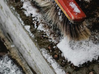 Walluf erinnert Anwohner an Pflicht zur Schneeräumung