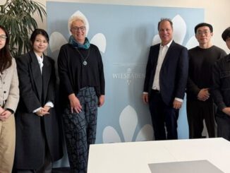 Wiesbaden stellt integriertes Modell zur sozialen Wohnraumversorgung internationalen Gästen vor